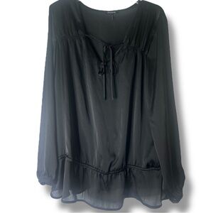 Daisy Fuentes Black Blouse with Tie Detail